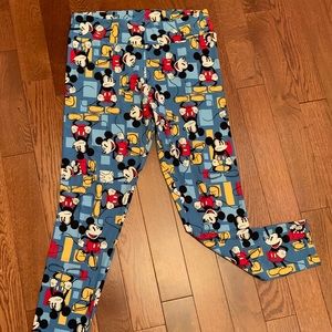 Mickey Mouse women’s leggings - size tall & curvy